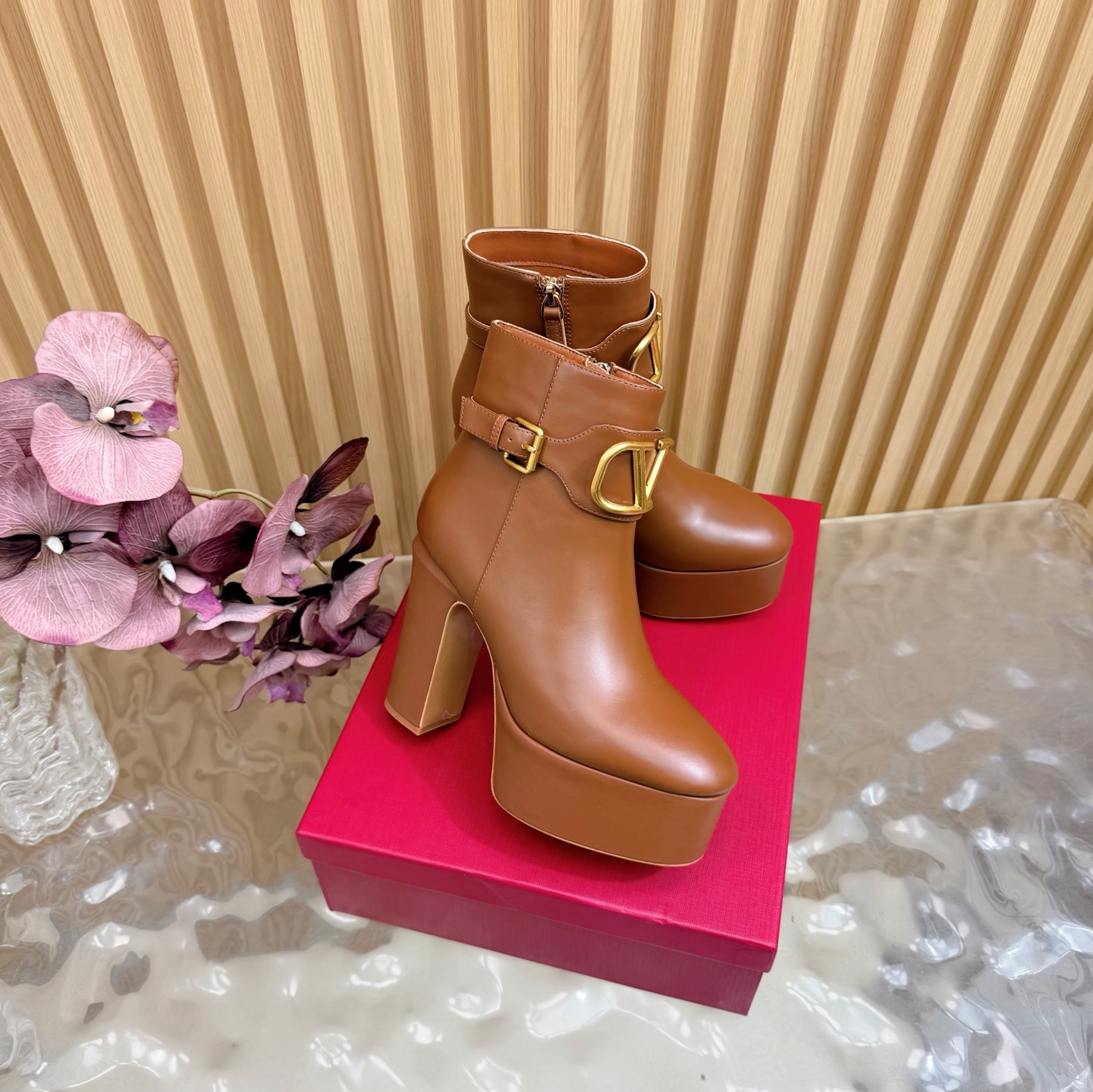 Women's high heels